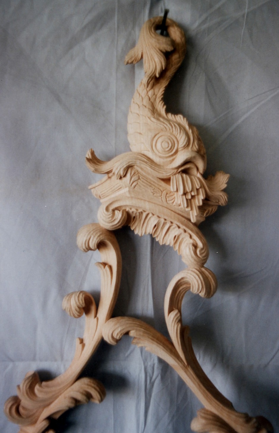 Close up detail of the carving to the mirror top - mirror top wood carving girondelle