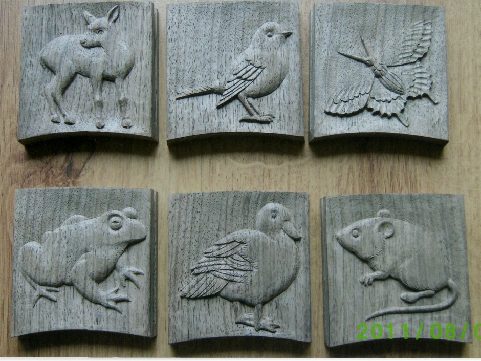 Fawn, Bird, Butteryfly, Frog, Duck and Mouse carved plaques - fawn bird duck mouse butterfly cavrings