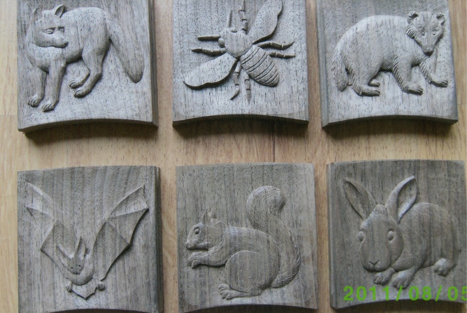 Fox, Bee, Bat, Squirrel, Rabbit carved wildflife plaques - wildlife animal plaques