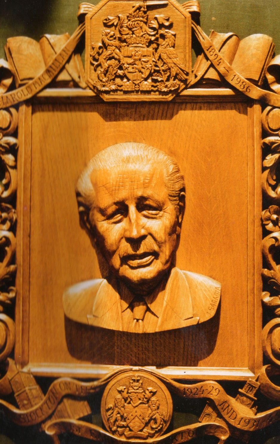 Harold MacMillan Plaque Detail - Harold MacMillan Plaque Detail