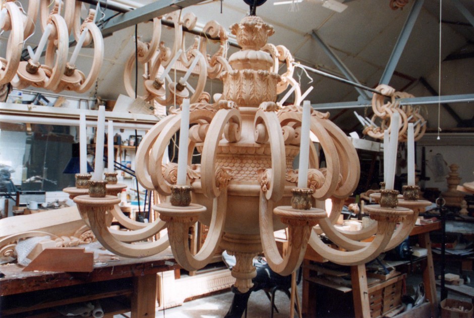 Near Complete Chandelier With Electric Candles Fitted - chandlier candelabra kensington palace electric candles pin