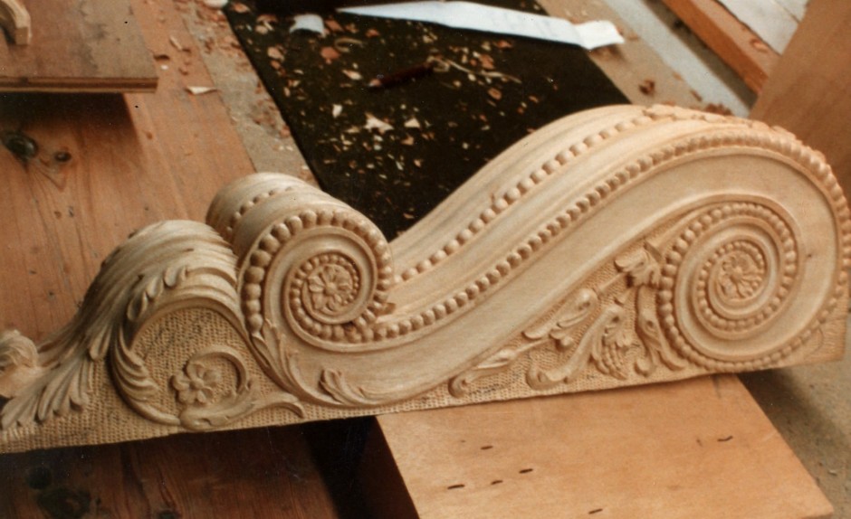 Overdoor Bracket Close Up - overdoor bracket spencer house