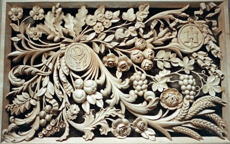 The finished carving - wall plaque carved in wood