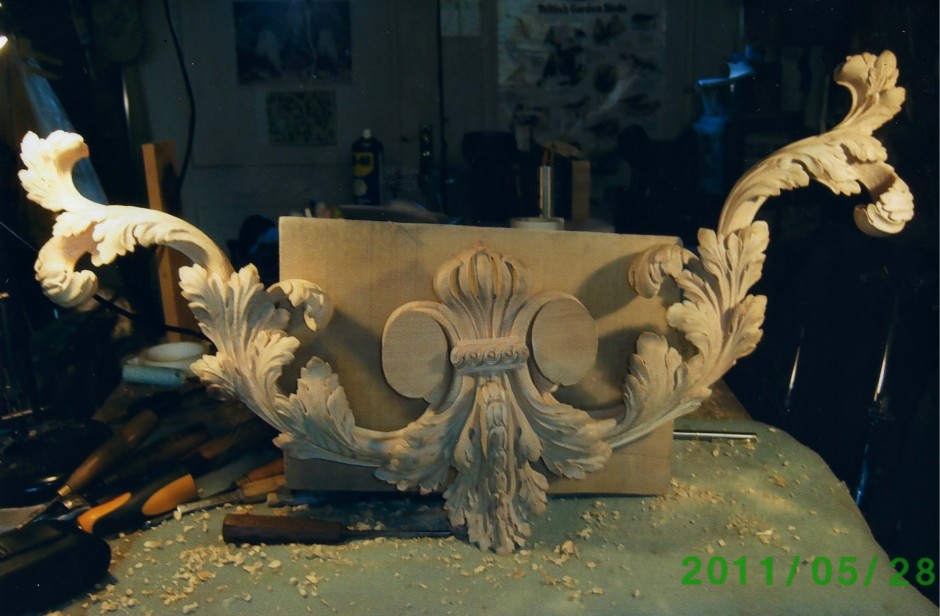 Thomas Chippendale Mirror Restoration - Thomas Chippendale Mirror Restoration